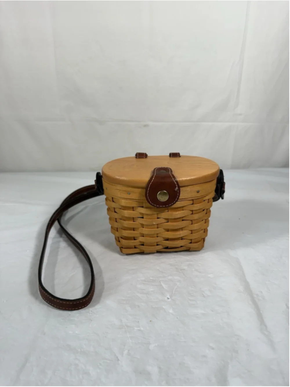 Longaberger Homecoming Bee Station 2000 Kiddie Basket Purse Leather Strap rare